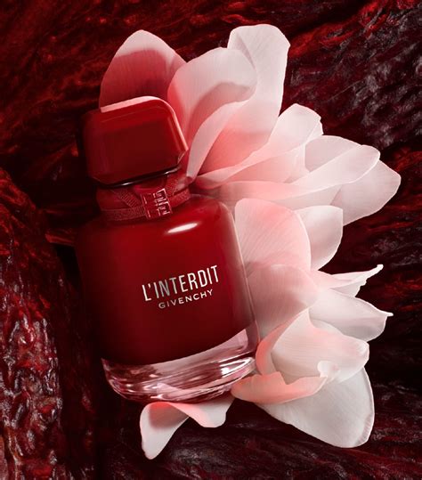 Givenchy l'interdit rouge